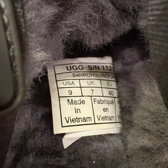 UGG Soft Gray Plush Slippers - Picture 5 of 6